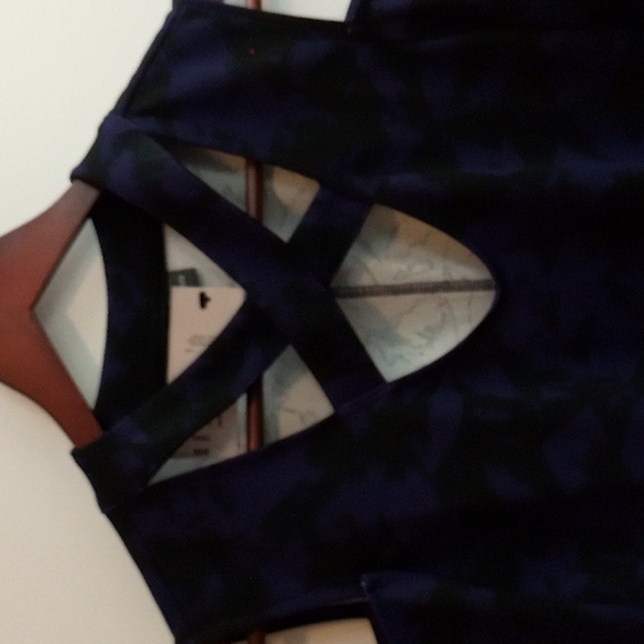 Bold Elements Camilla Print Dress Size Small - Picture 5 of 6